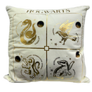 Almofada Harry Potter 40x40cm Quadrada Castelo Hogwarts Casas Escolas