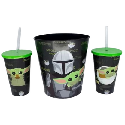 Kit Almofada Porta Pipoca Balde e Copos Mandalorian e Almofada Baby Yoda Star Wars