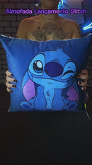 Almofada Aveludada Stitch Floral Cute